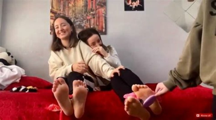Exploring the Tickling Community on VK.com: A Comprehensive Guide